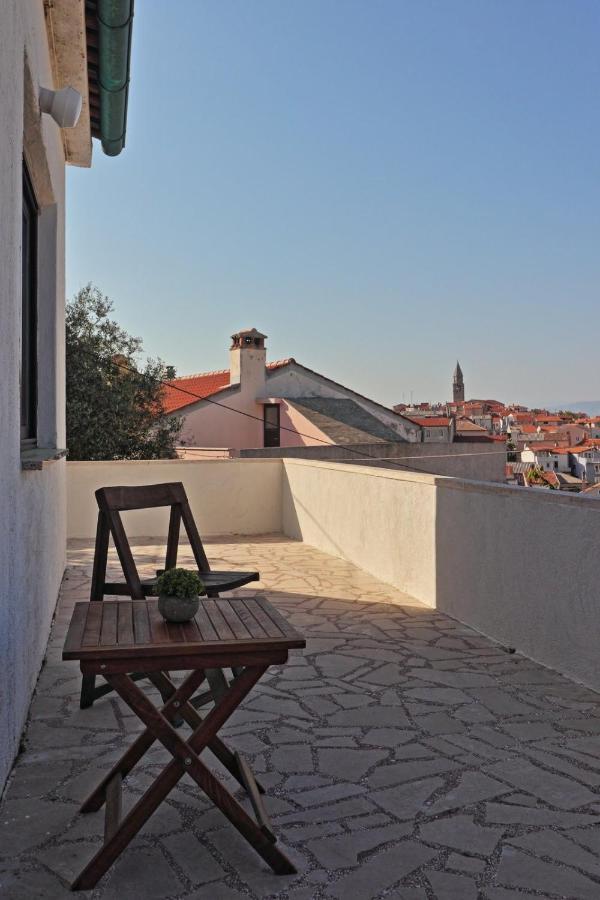 Villa Two Olives Vrbnik Exterior foto